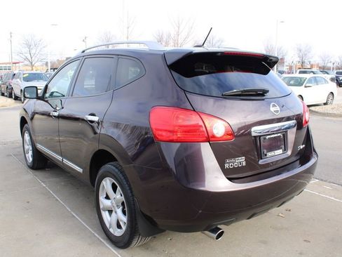 Used 2011 Nissan Rogue SV image 5