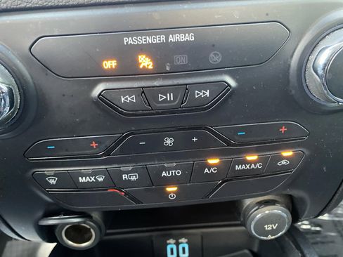 Used 2019 Ford Ranger XLT w/ FX4 Off-Road Package image 18