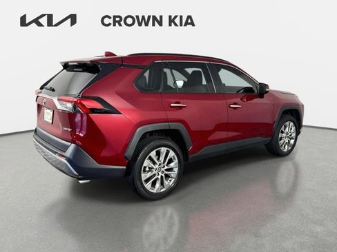 Used 2023 Toyota RAV4 Limited FWD image 5
