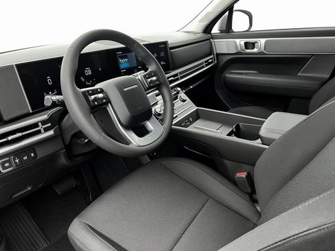 New 2025 Hyundai Santa Fe SE FWD image 9