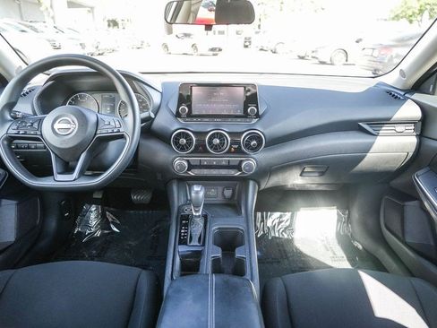 Used 2024 Nissan Sentra S FWD image 12