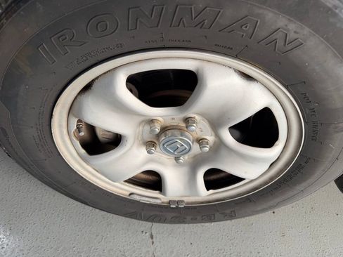 Used 2016 Honda CR-V LX image 8