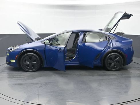 Certified 2024 Toyota Prius Prime FWD image 46