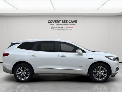 Used 2019 Buick Enclave Avenir w/ Avenir Technology Package image 11