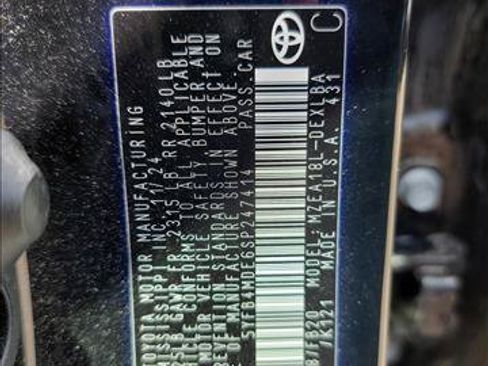 Used 2025 Toyota Corolla LE FWD image 22