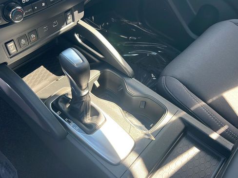 New 2026 Nissan Frontier SV w/ SV Convenience Package RWD image 28