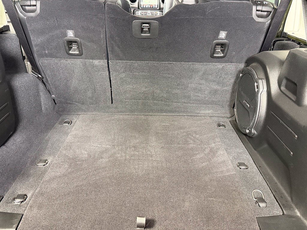 Used 2023 Jeep Wrangler Unlimited Sport AWD/4WD image 17