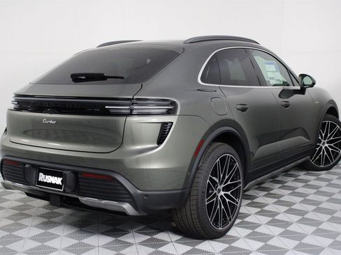 New 2025 Porsche Macan Turbo Electric image 7