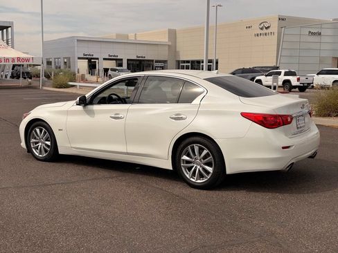 Used 2016 INFINITI Q50 3.0t Premium w/ 3.0T Premium Plus Package RWD image 4