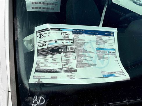 New 2025 Volkswagen Jetta SE image 16