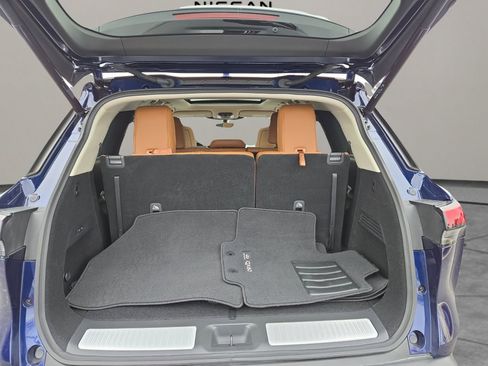 Used 2025 INFINITI QX60 Sensory image 30