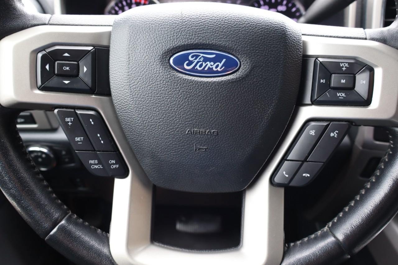 Used 2022 Ford F250 Lariat w/ Lariat Ultimate Package AWD/4WD image 13
