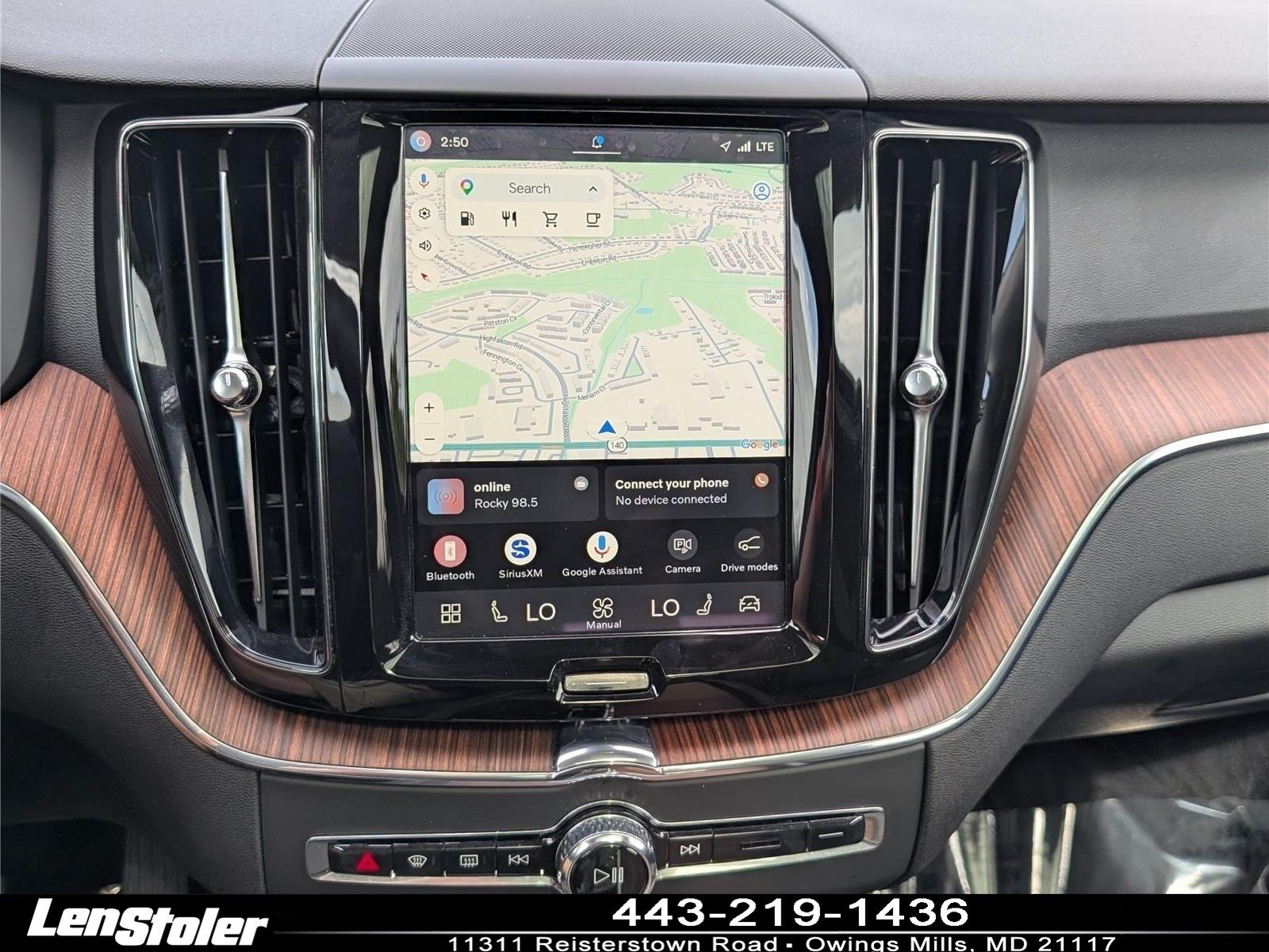 Used 2024 Volvo XC60 B5 Plus w/ Protection Package Premier AWD/4WD image 28