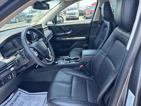 Certified 2023 Lincoln Corsair Reserve w/ Jet Appearance Package image 23