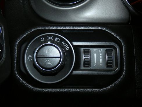 Used 2022 RAM 1500 Big Horn image 17