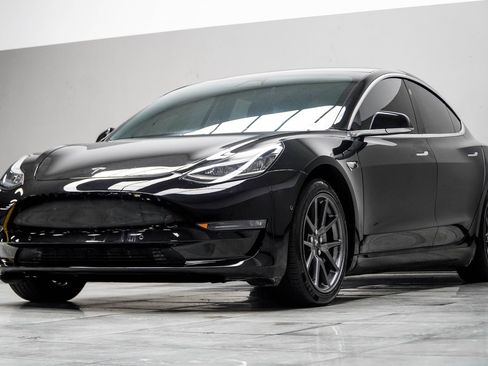 Used 2020 Tesla Model 3 Long Range AWD/4WD image 8