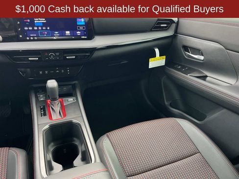 New 2026 Nissan Kicks SR image 16