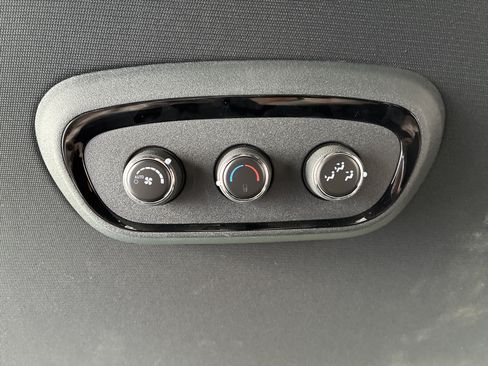 Certified 2025 Dodge Durango GT AWD/4WD image 18