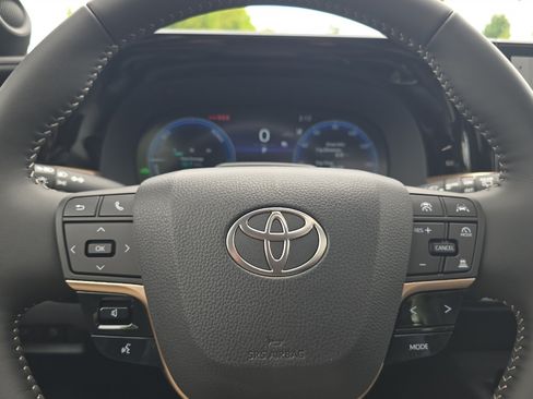 New 2026 Toyota Crown Signia w/ Advanced Technology Package AWD/4WD image 21