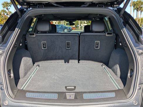 Used 2021 Cadillac XT5 Premium Luxury image 11