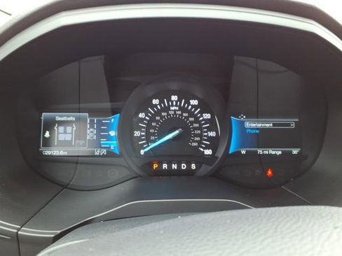 Certified 2024 Ford Edge SEL w/ Convenience Package image 17