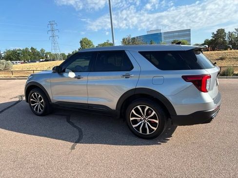 Used 2021 Ford Explorer ST w/ Equipment Group 401A AWD/4WD image 6