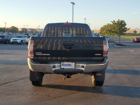 Used 2012 Toyota Tacoma 4x4 Access Cab image 6
