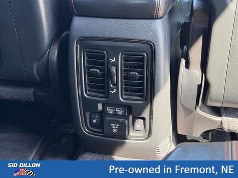 Used 2018 Dodge Durango GT AWD/4WD image 16