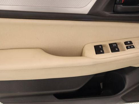 Used 2019 Subaru Legacy 2.5i AWD/4WD image 14