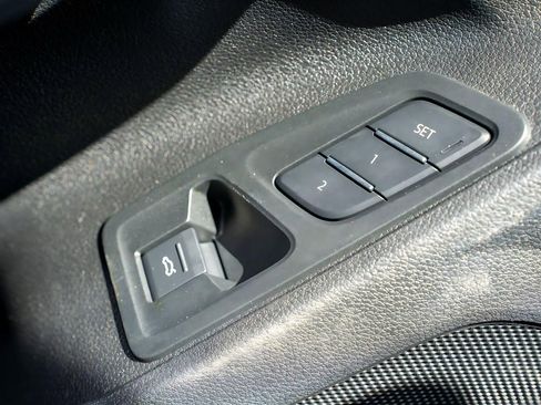 Used 2023 Audi Q3 2.0T Premium w/ Convenience Package image 30