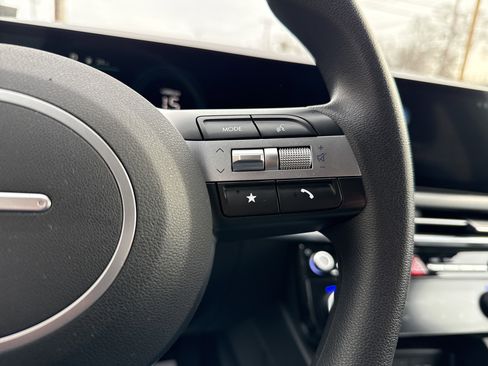 Certified 2025 Hyundai Tucson SEL image 19