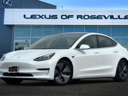 Used 2019 Tesla Model 3 Standard Range Plus