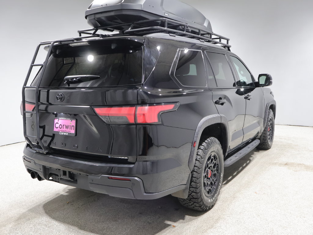 Used 2025 Toyota Sequoia TRD Pro AWD/4WD image 2