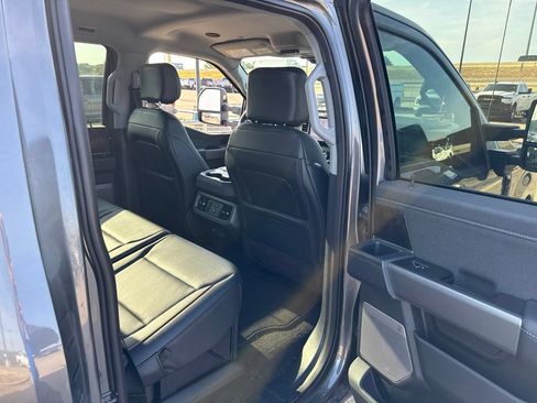 Used 2026 Ford F250 Lariat w/ Black Appearance Package AWD/4WD image 12