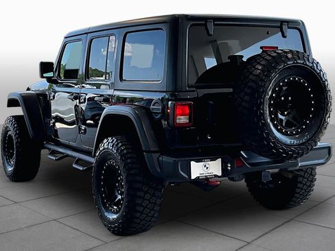 Used 2018 Jeep Wrangler Unlimited Rubicon AWD/4WD image 11
