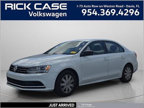 Used 2015 Volkswagen Jetta S FWD image 1