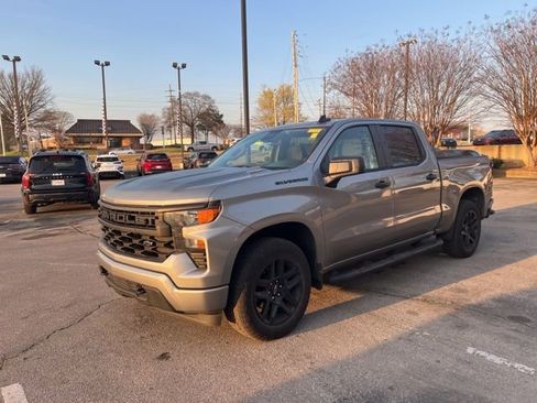 Used 2024 Chevrolet Silverado 1500 Custom w/ Turbomax Blackout Package image 13