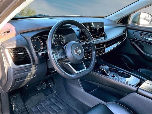 Certified 2023 Nissan Rogue SL w/ SL Premium Package FWD image 16