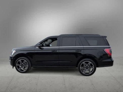 Used 2021 Ford Expedition Limited image 5