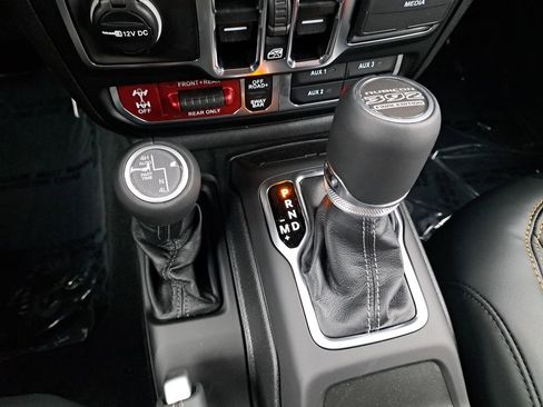 New 2025 Jeep Wrangler Unlimited Rubicon 392 image 24