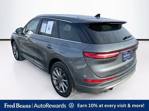 Used 2022 Lincoln Corsair AWD w/ Premium Package image 6