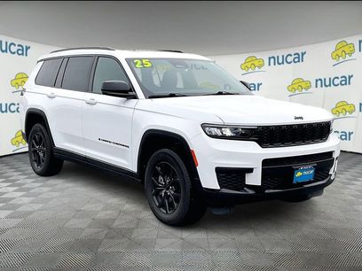 Used 2025 Jeep Grand Cherokee L Altitude