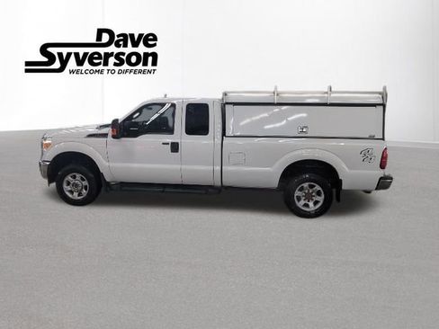 Used 2015 Ford F250 XLT w/ XLT Interior Package image 2