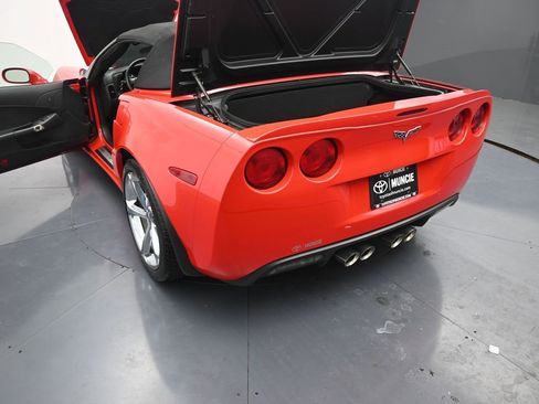 Used 2010 Chevrolet Corvette Grand Sport w/ Preferred Equipment Group image 14