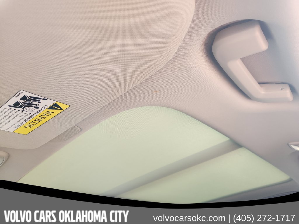 Certified 2024 Volvo XC90 B6 Plus w/ Protection Package Premier AWD/4WD image 19