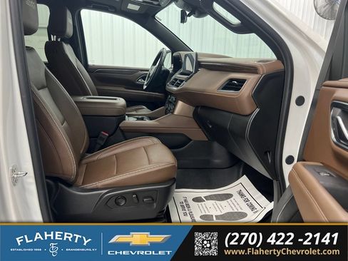 Used 2024 Chevrolet Tahoe High Country AWD/4WD image 15