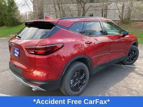 Used 2024 Chevrolet Blazer LT w/ Convenience Package FWD image 6