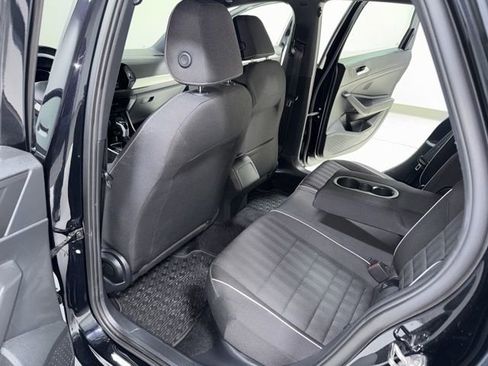 Used 2023 Volkswagen Jetta Sport image 23