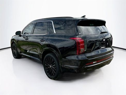 Used 2025 Hyundai Palisade Calligraphy AWD/4WD image 4