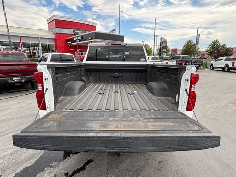 Used 2022 Chevrolet Silverado 3500 LT w/ All Star Edition AWD/4WD image 11